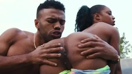 Sweet Ass Ebony Feels Willing To Try The Full XXX With Her Man