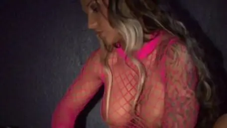 SEXY CORA German Pornstar Wichst Fremden Im Pornokino