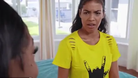 Tori Montana Wants To Have Her First Lesbian Experience With Her Stepsister Maya Farrell