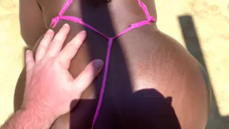 Horny Ebony Slut Comes Back To My Suite For BWC