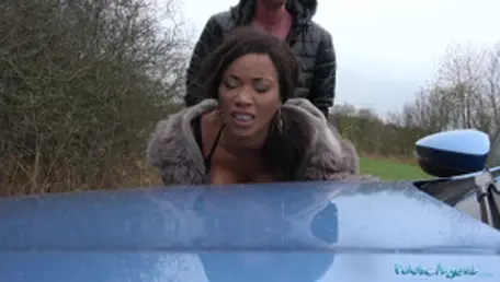 Public Agent British Ebony Queen Kiki Minaj Fucked Outside