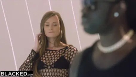Honour Gets An Unexpected Roommate She Can't Resist