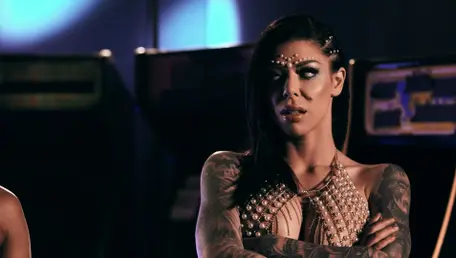Demi Sutra Takes Center Stage