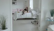 He Pounds Her Hole Until She Screams Loudly