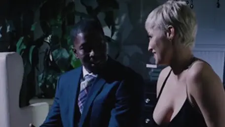 Sexy Milf Ryan Keely Wants Some Bbc For Vday