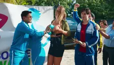 Frat Bros Watch As Nerd Takes The Lead